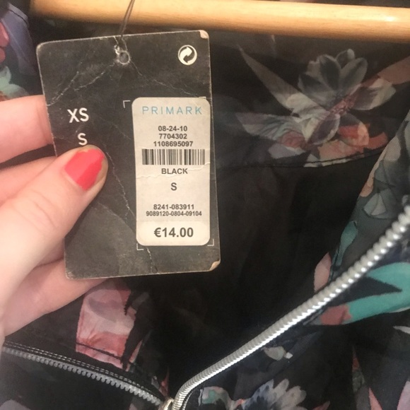 Rain jacket - Picture 3 of 5